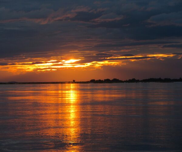 river brahmaputra situated in Assam