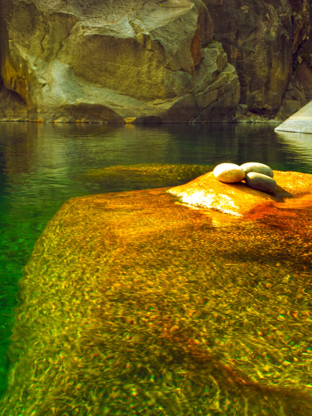 Top 8 places to visit in Meghalaya